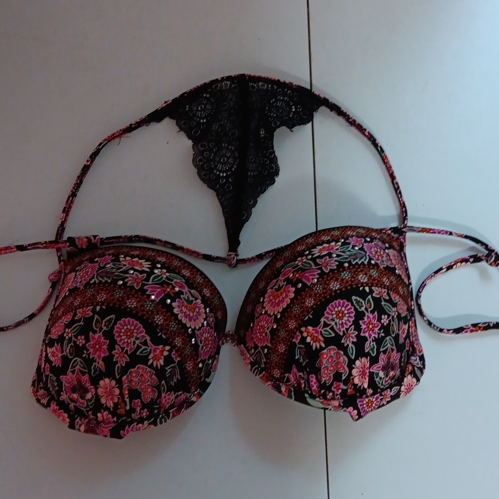 Time and Tru Bathing Suit Top